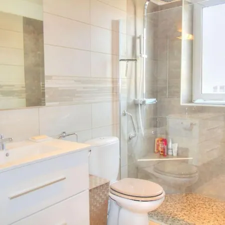 Apartment Alc- B0r38 - 12 Min Palais